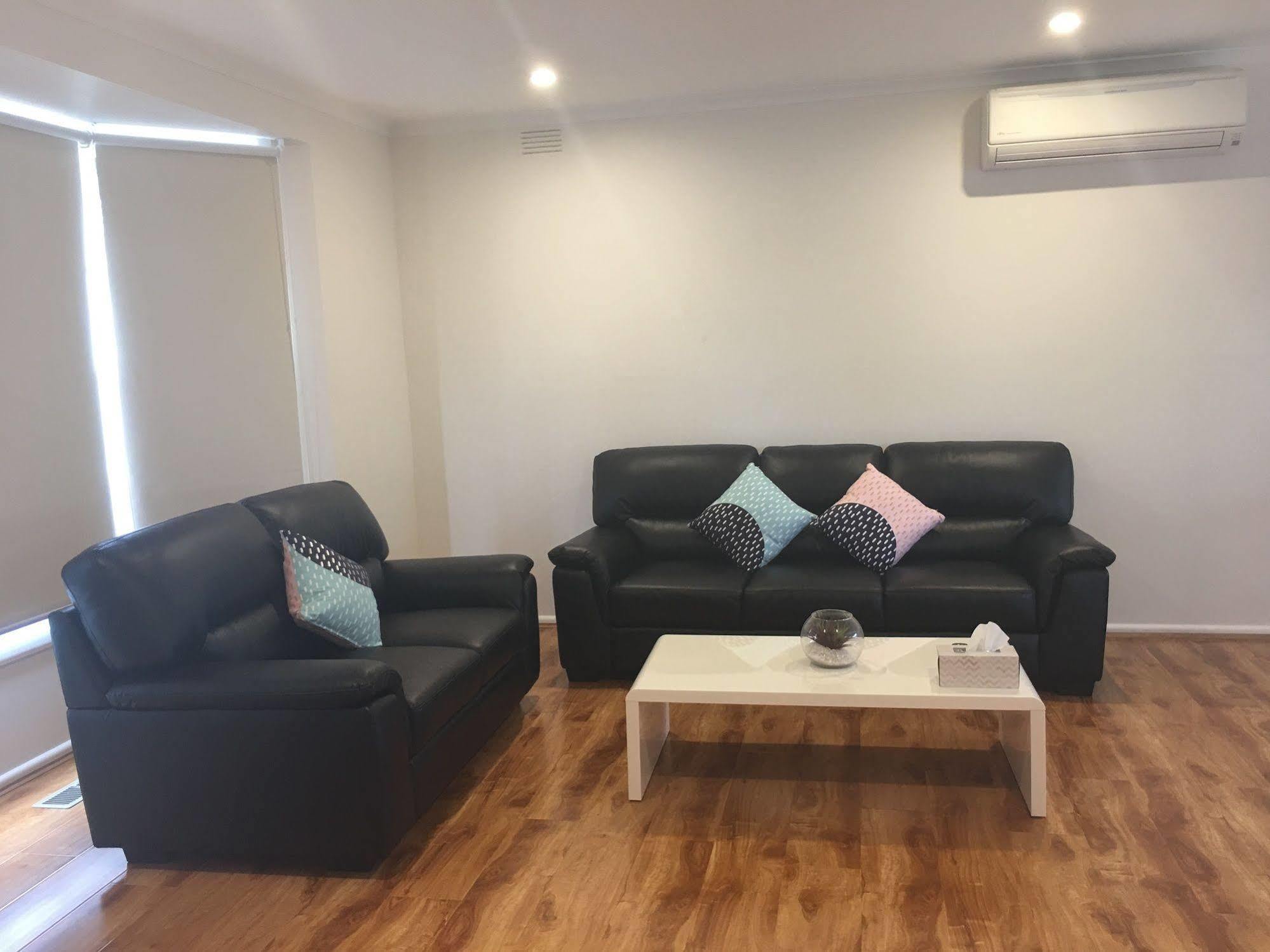 Ivy Units Glen Waverley Ngoại thất bức ảnh